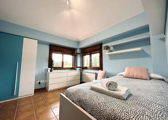 El Magnolio - 7802 * Castillo (Cantabria)